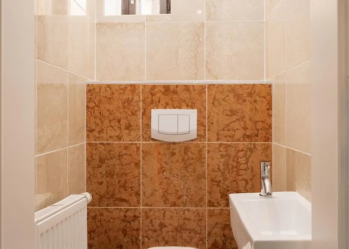 Monthly Only - 5 Min To U1 Vorgartenstrasse - Fast Center Apartament *