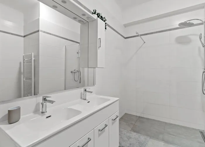 Monthly Only - 5 Min To U1 Vorgartenstrasse - Fast Center Apartament Wiedeń