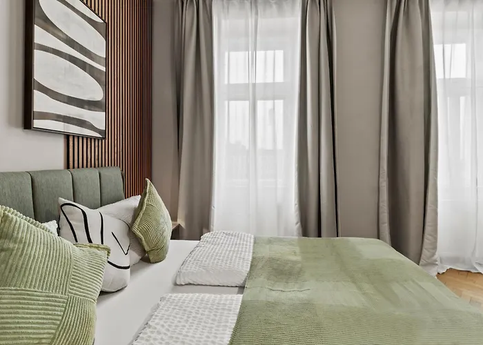 Monthly Only - 5 Min To U1 Vorgartenstrasse - Fast Center Apartament *